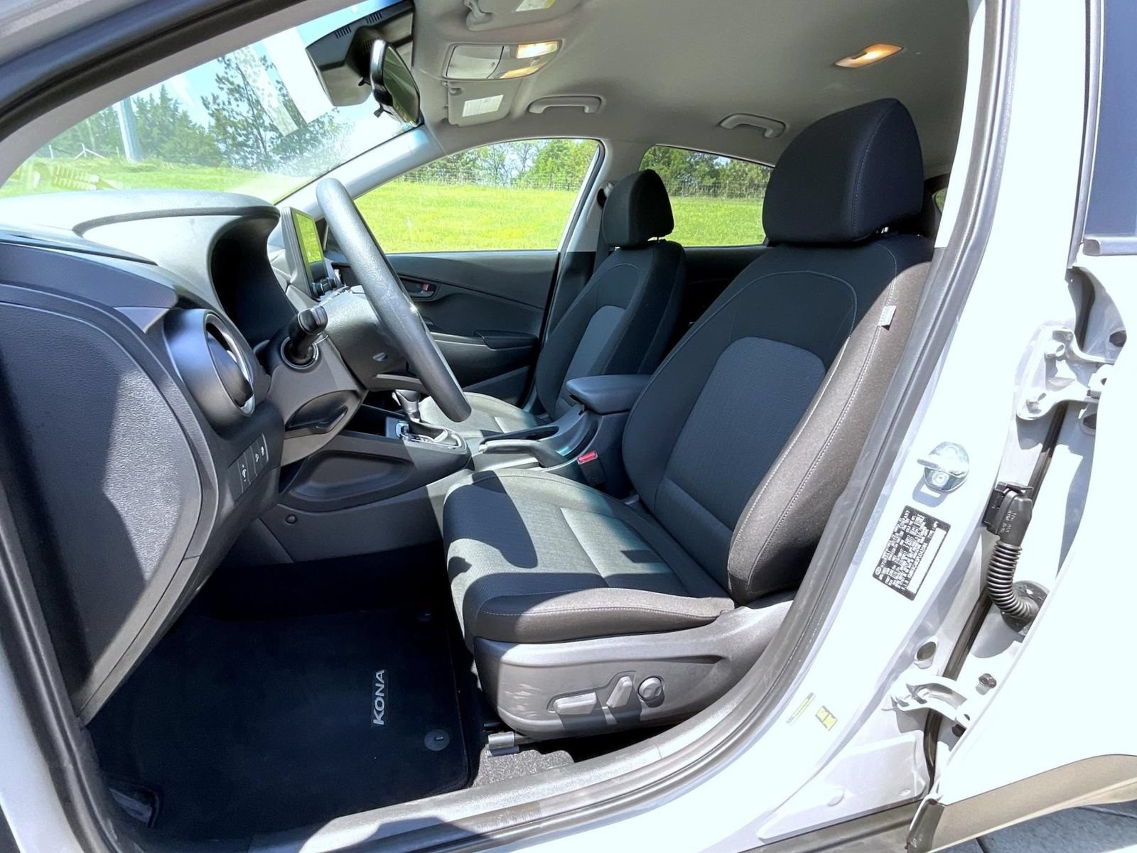 Certified 2023 Hyundai Kona SEL w/ Cargo Package AWD/4WD image 10