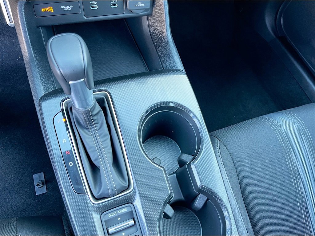 Used 2025 Honda Civic Sport image 16