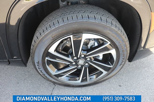 Used 2025 Buick Enclave Sport Touring image 30