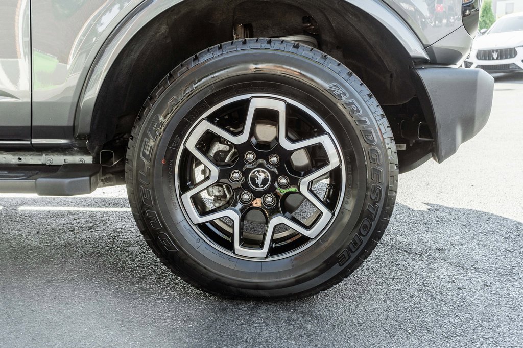 Used 2022 Ford Bronco Outer Banks image 4