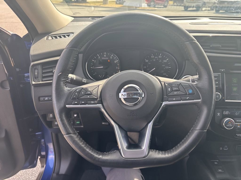Used 2019 Nissan Rogue SV w/ Sun & Sound Touring Package image 20