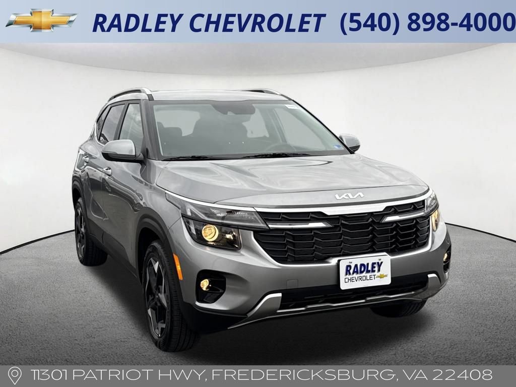 Used 2025 Kia Seltos EX image 22