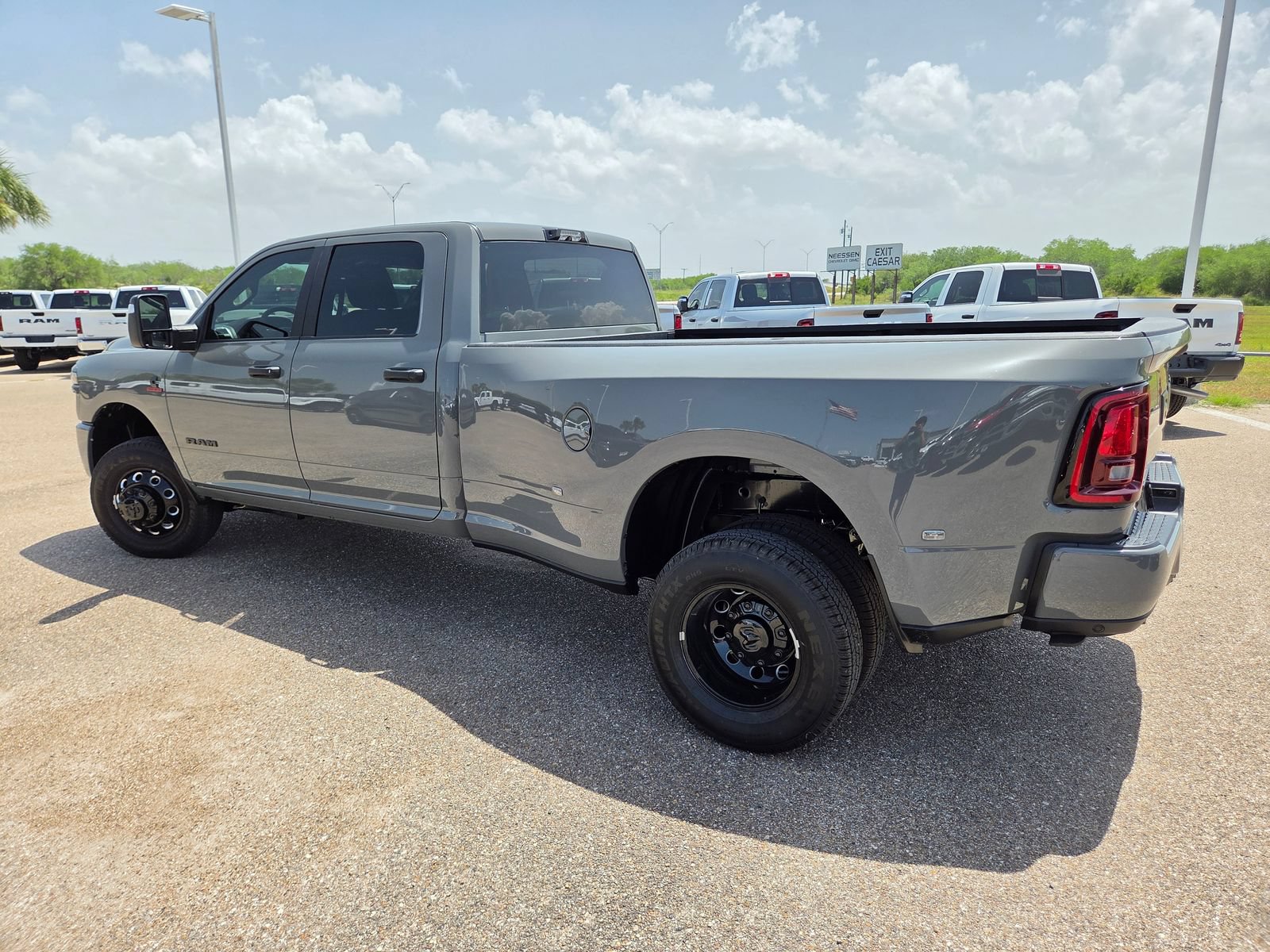 New 2026 RAM 3500 Lone Star AWD/4WD image 5