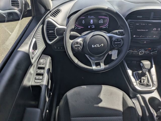 Used 2024 Kia Soul LX w/ Option Group 015 image 15