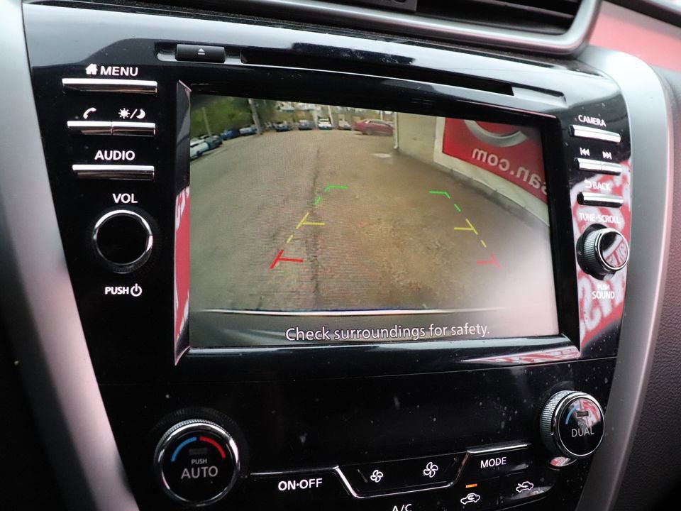 Used 2020 Nissan Murano SV AWD/4WD image 14