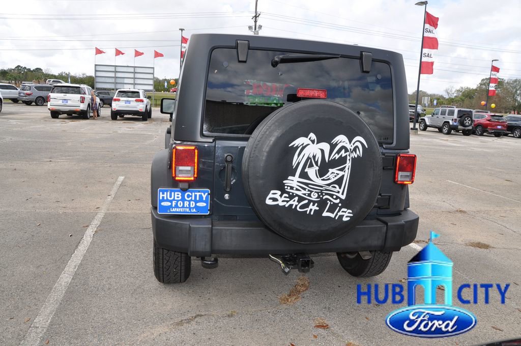 Used 2018 Jeep Wrangler Unlimited Sport S image 4