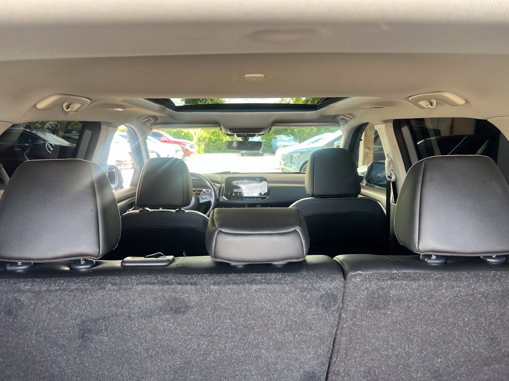 Used 2022 Nissan Rogue SL w/ SL Premium Package FWD image 14
