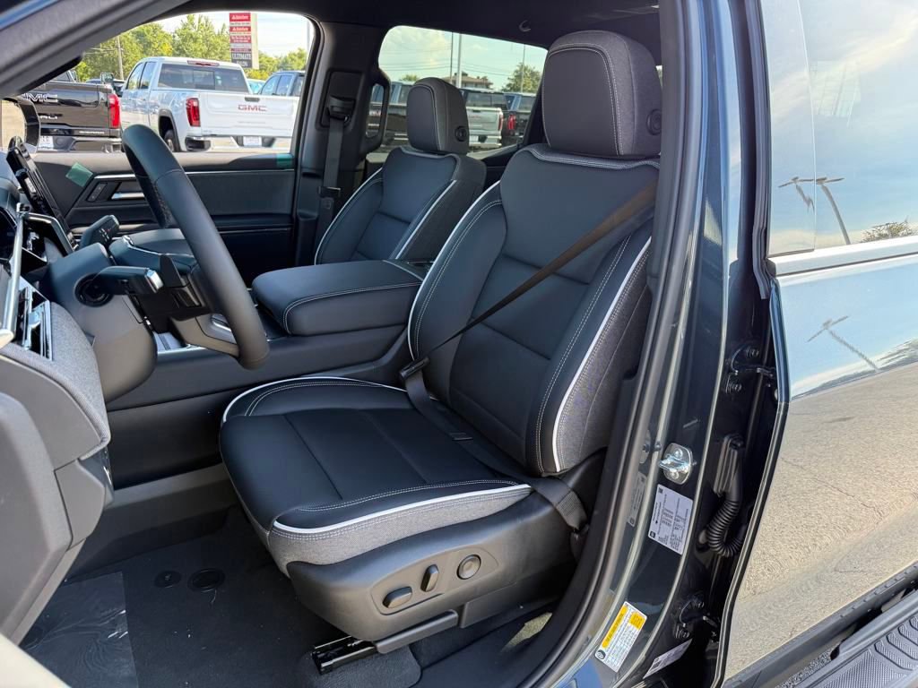 New 2026 GMC Sierra EV Elevation image 17