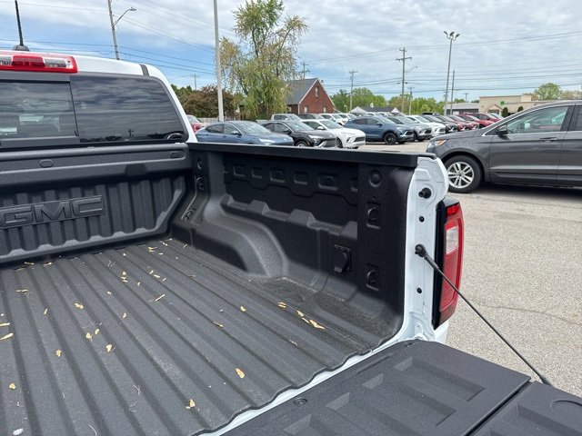 New 2025 GMC Canyon Elevation w/ Convenience Package image 15