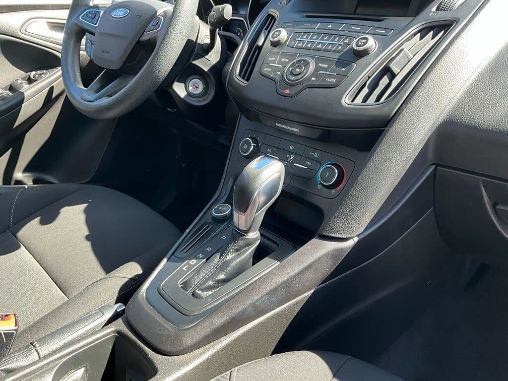 Used 2016 Ford Focus SE image 17