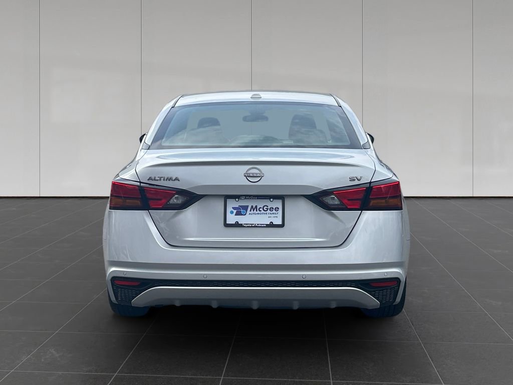 Used 2023 Nissan Altima 2.5 SV image 4