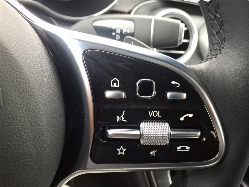 Used 2023 Mercedes-Benz GLC 300 4MATIC Coupe image 23