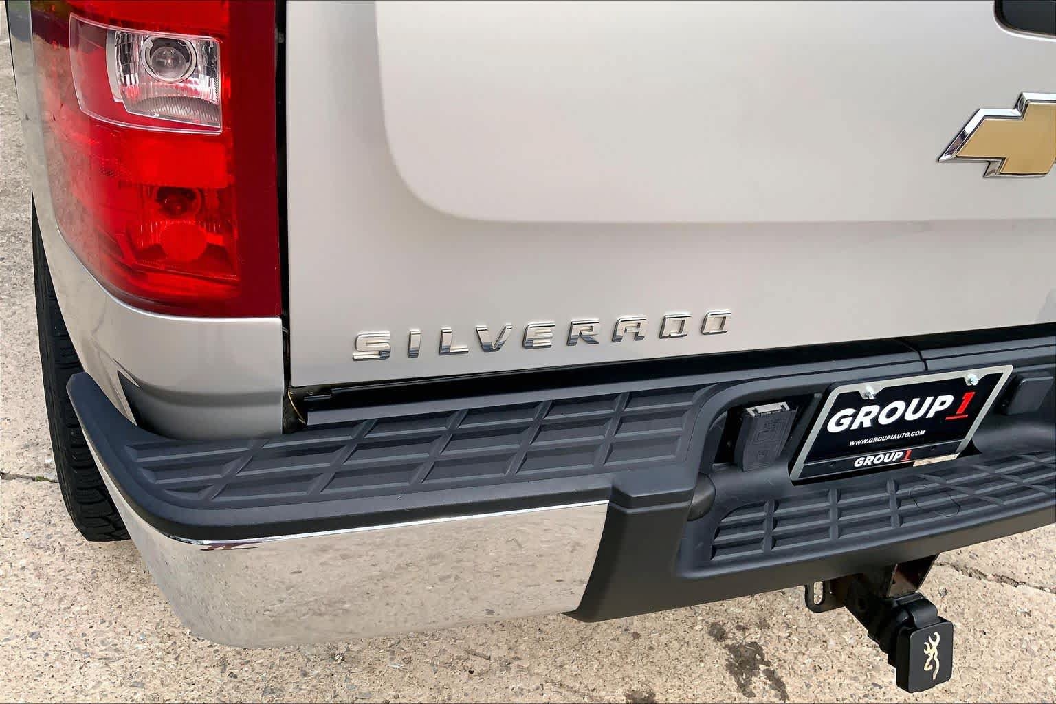Used 2007 Chevrolet Silverado 1500 LT w/ 1LT Convenience Package AWD/4WD image 29