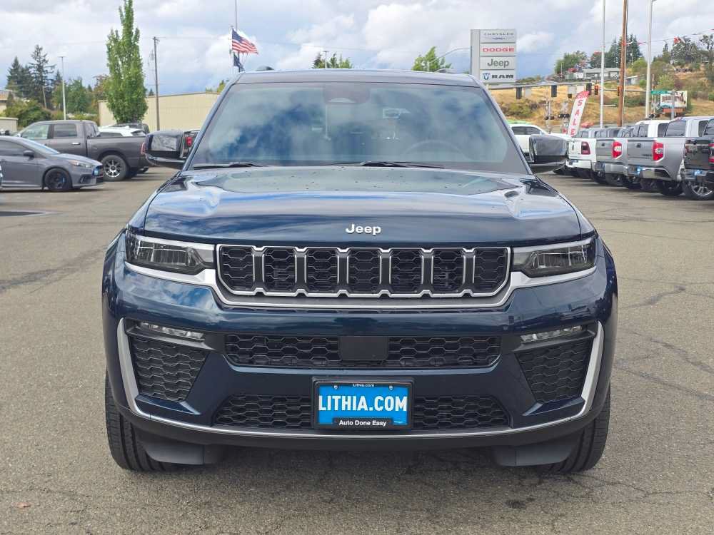 New 2026 Jeep Grand Cherokee Limited AWD/4WD image 8