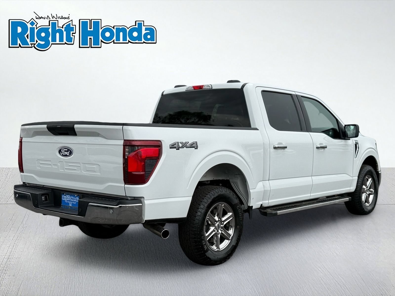 Used 2025 Ford F150 XLT w/ Equipment Group 301A Standard AWD/4WD image 8