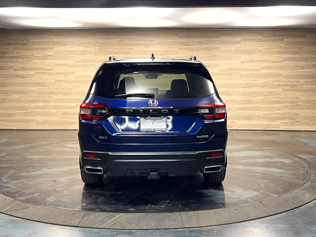 Used 2025 Honda Pilot Touring image 26