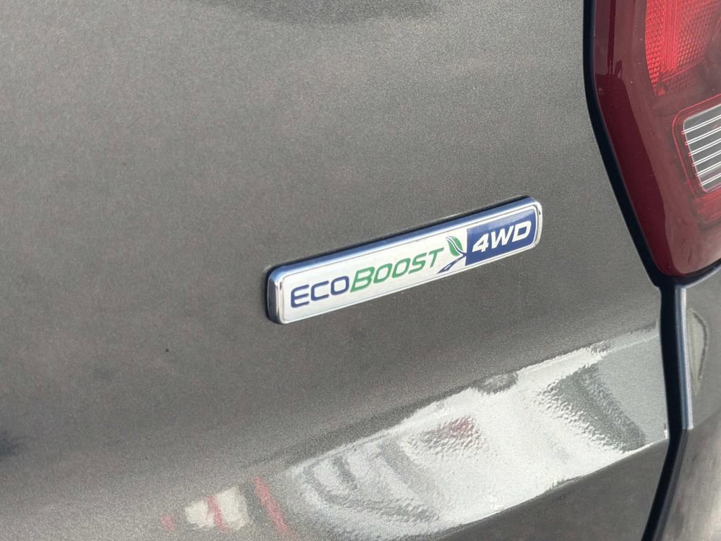 Used 2018 Ford Explorer Sport w/ Equipment Group 401A AWD/4WD image 12