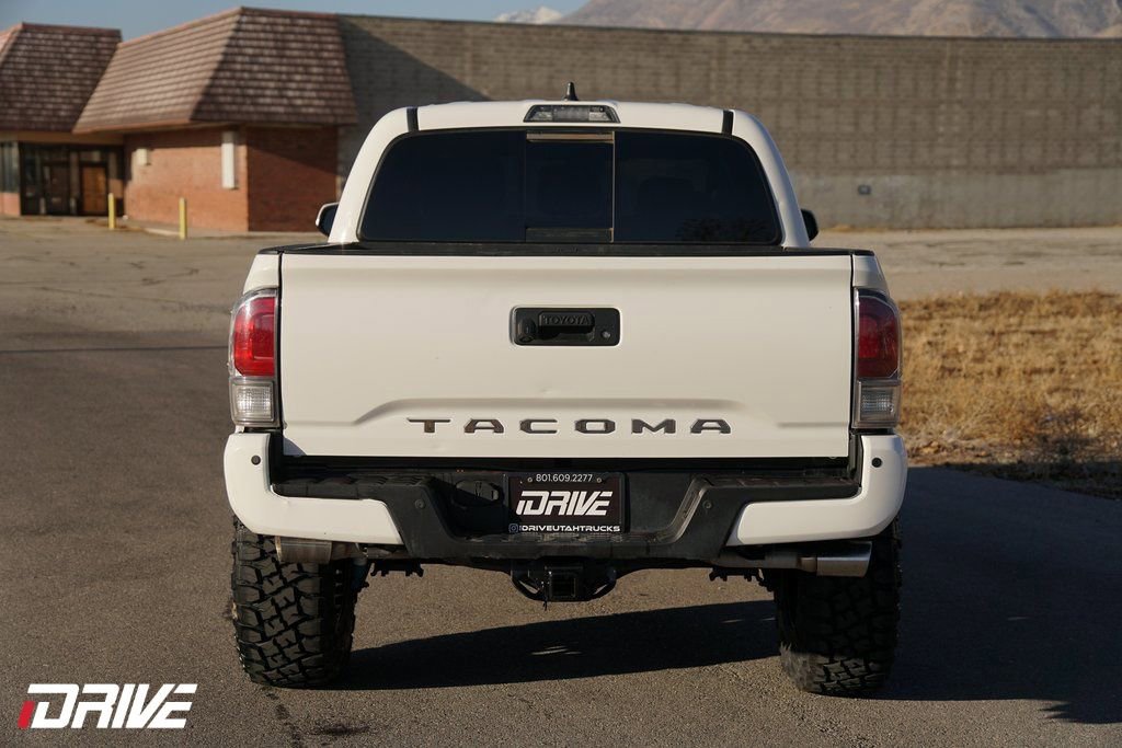 Used 2021 Toyota Tacoma TRD Sport w/ Advanced Technology Package image 9