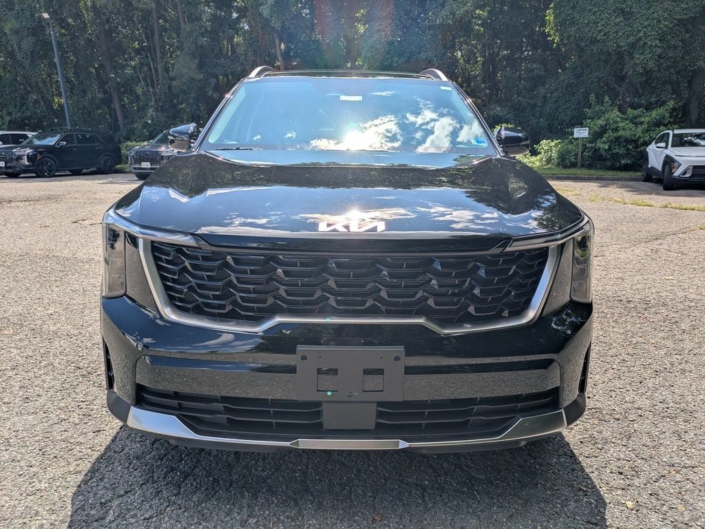 Used 2026 Kia Sorento S w/ S Panoramic Sunroof Package FWD image 9