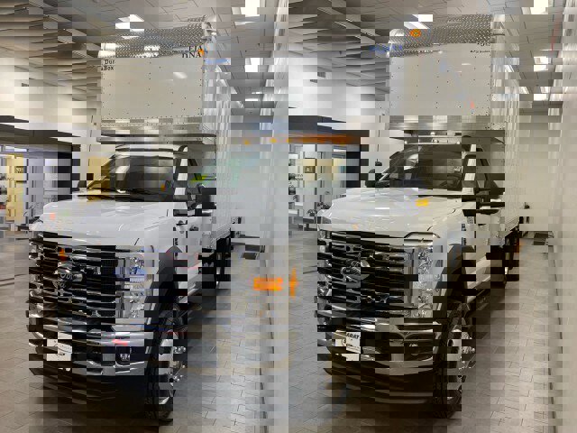 Used 2024 Ford F550 2WD Regular Cab Super Duty w/ XL Chrome Package image 4