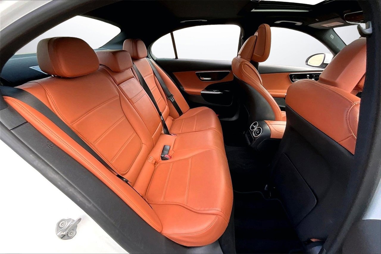 Used 2022 Mercedes-Benz C 300 Sedan image 24