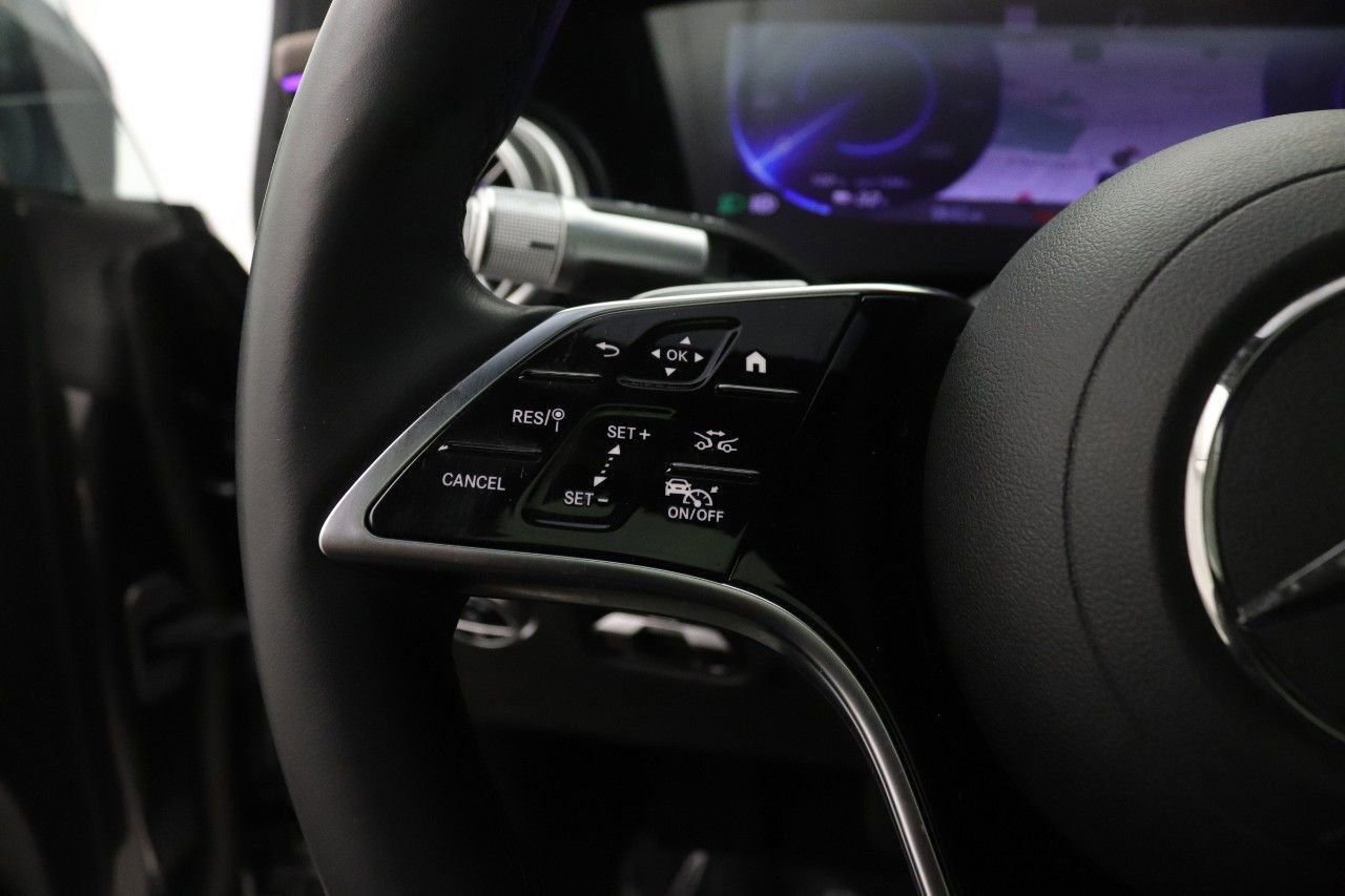 Certified 2023 Mercedes-Benz EQS 580 4MATIC Sedan image 13