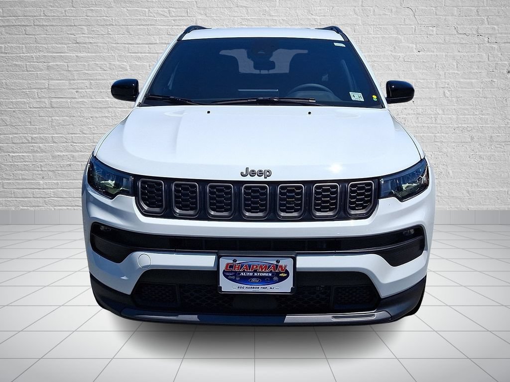 Used 2026 Jeep Compass Latitude w/ Quick Order Package 29K AWD/4WD image 2