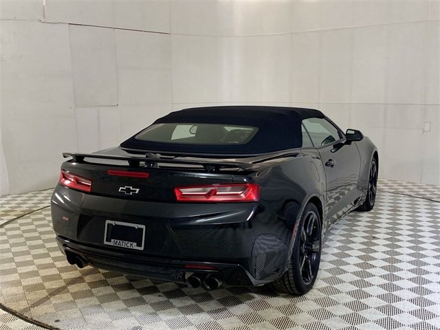 Used 2016 Chevrolet Camaro SS image 11