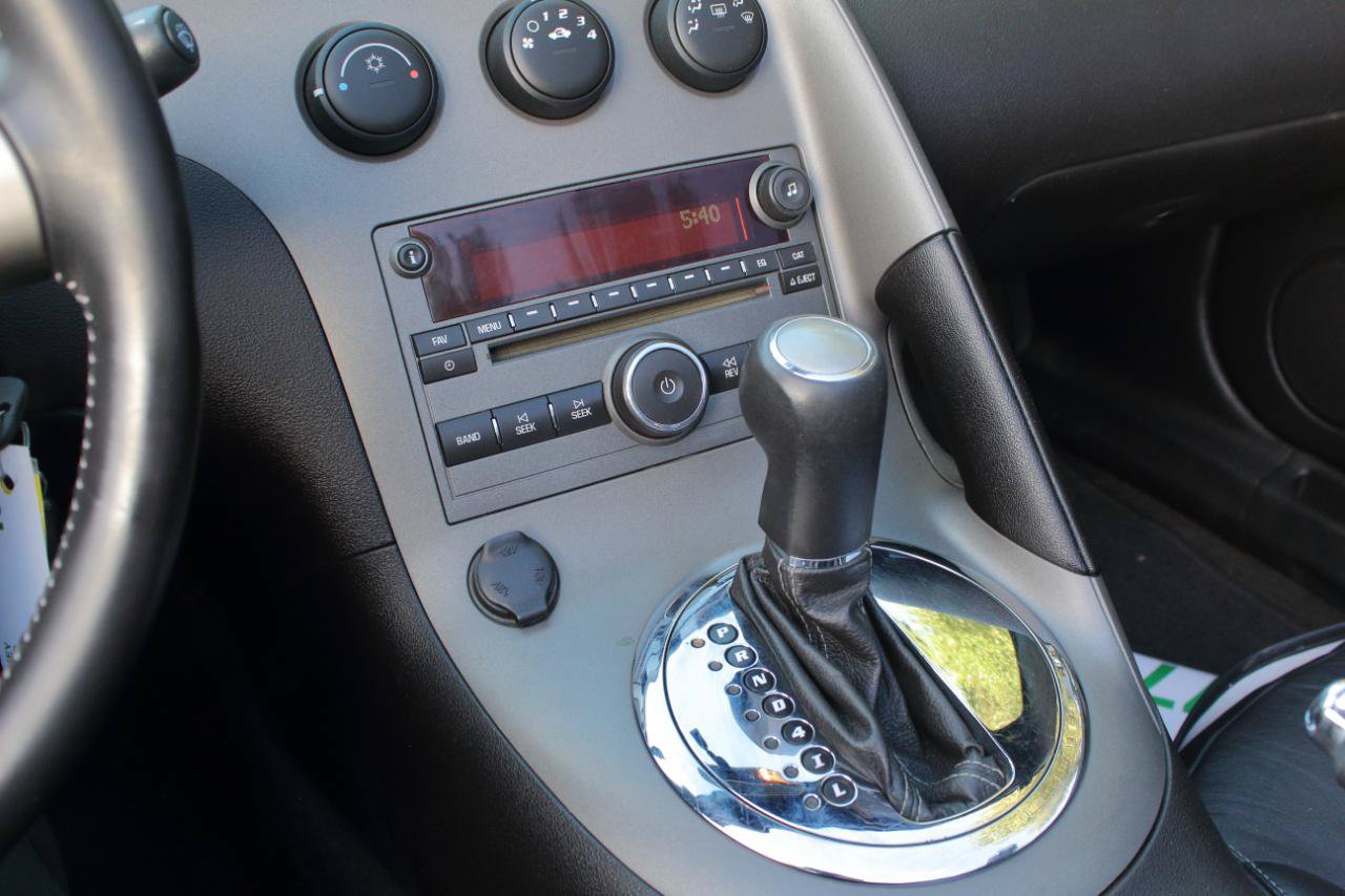 Used 2007 Pontiac Solstice Convertible w/ Premium Package RWD image 45