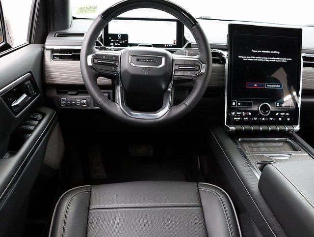 New 2025 GMC Sierra EV Denali image 17