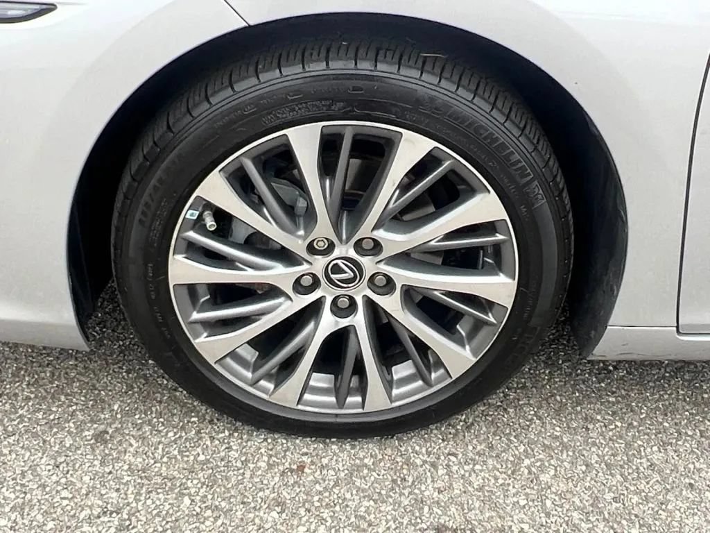 Used 2021 Lexus ES 350 w/ Premium Package FWD image 27