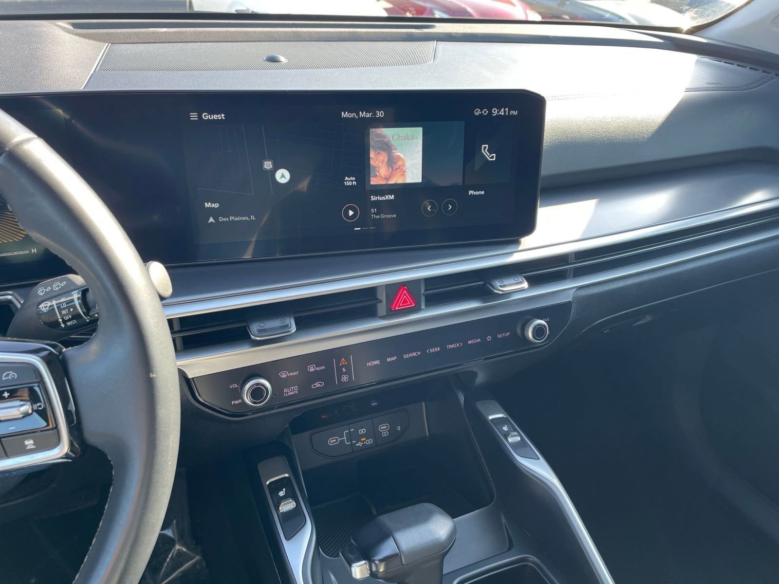 Used 2024 Kia Sorento S image 17