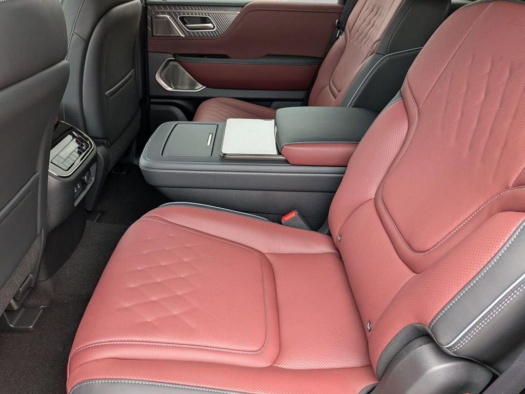 New 2026 INFINITI QX80 Autograph w/ Premium Cargo Package AWD/4WD image 26