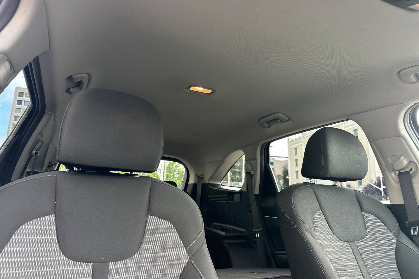 Used 2022 Kia Sorento LX image 21