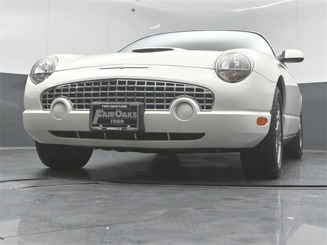 Used 2002 Ford Thunderbird image 30