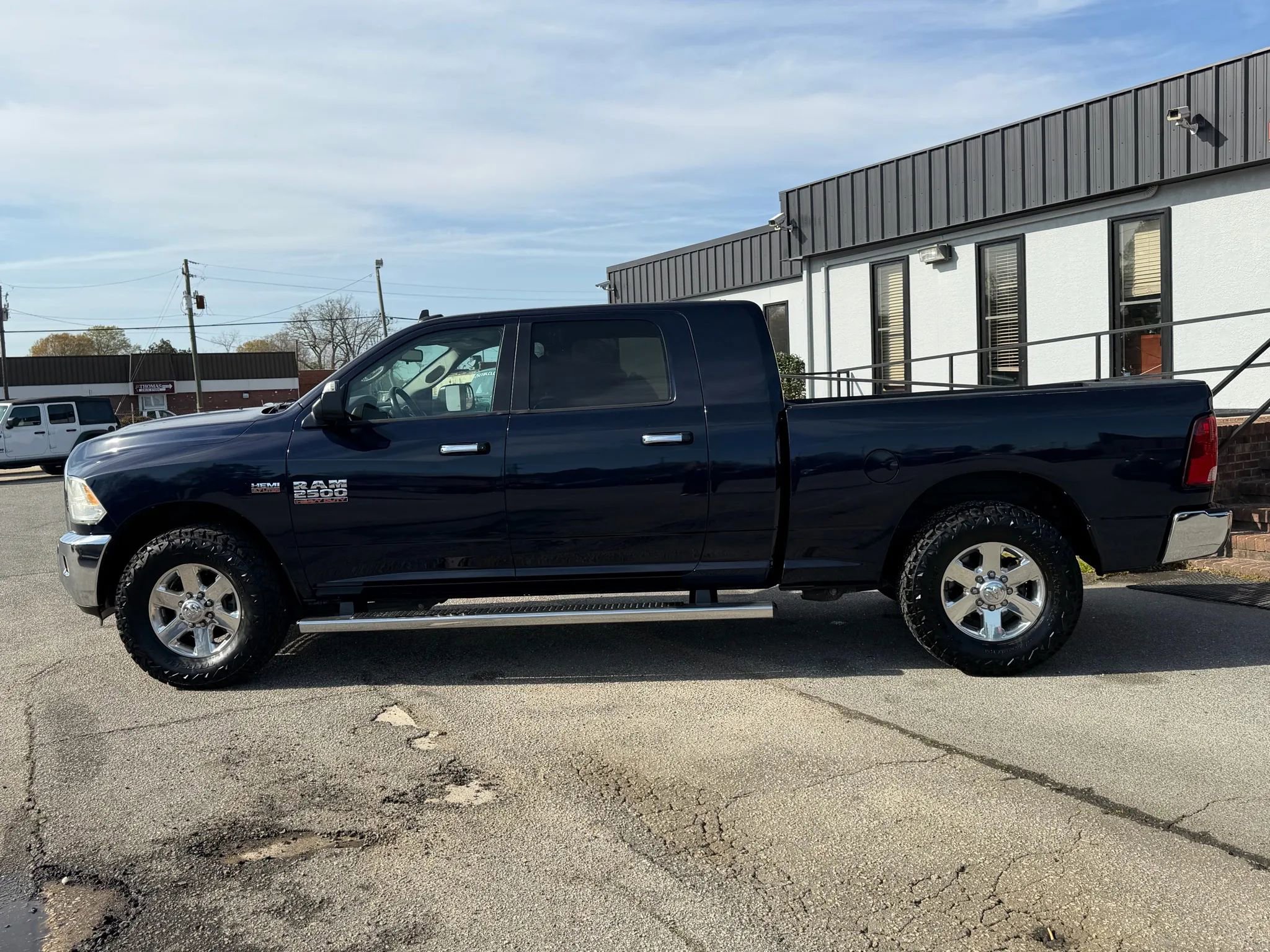 Used 2015 RAM 2500 Big Horn image 10