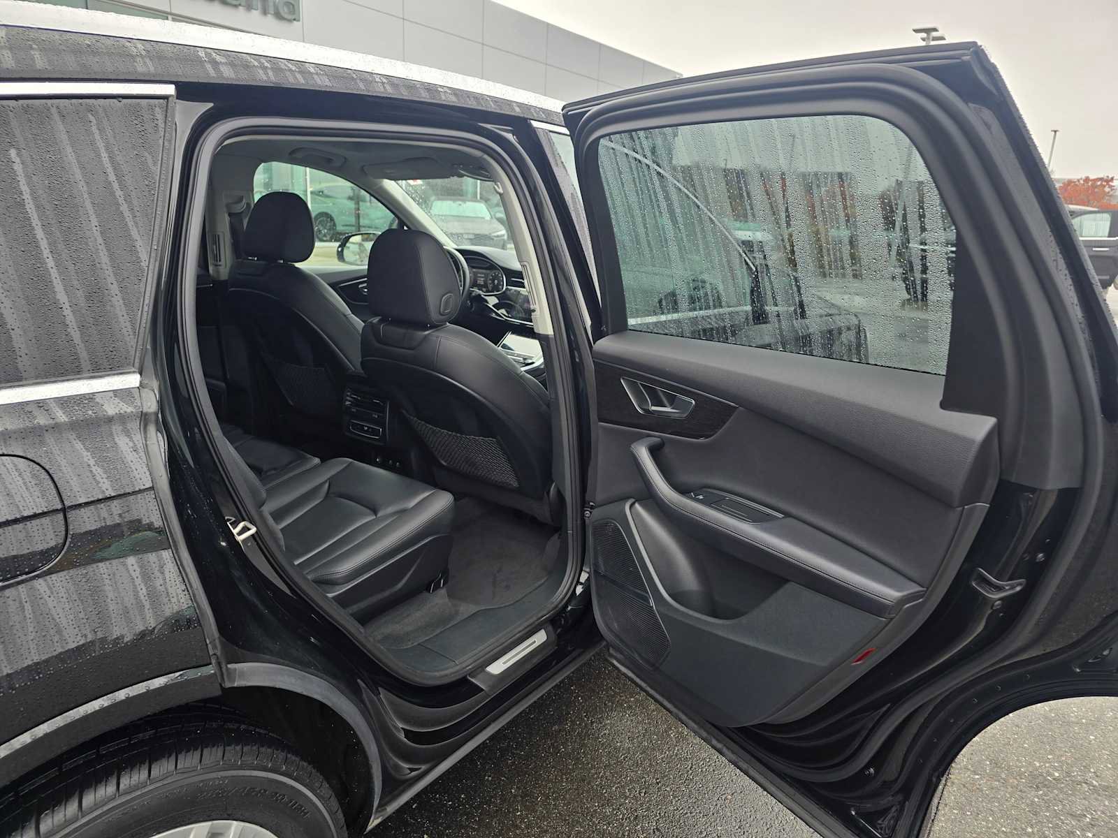 Used 2024 Audi Q7 Premium Plus image 14