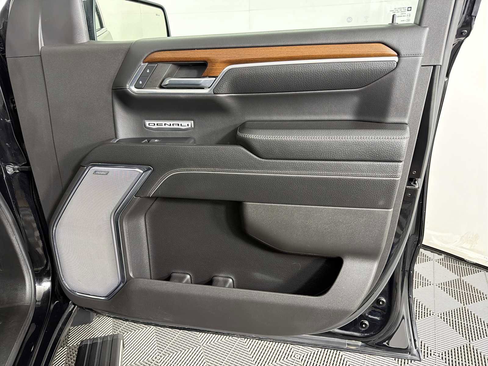 Certified 2023 GMC Sierra 1500 Denali w/ Technology Package image 13