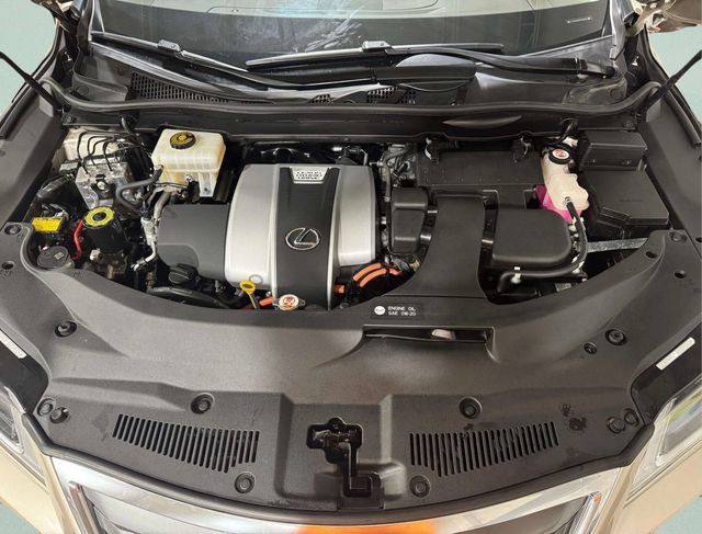 Used 2018 Lexus RX 450hL AWD image 34