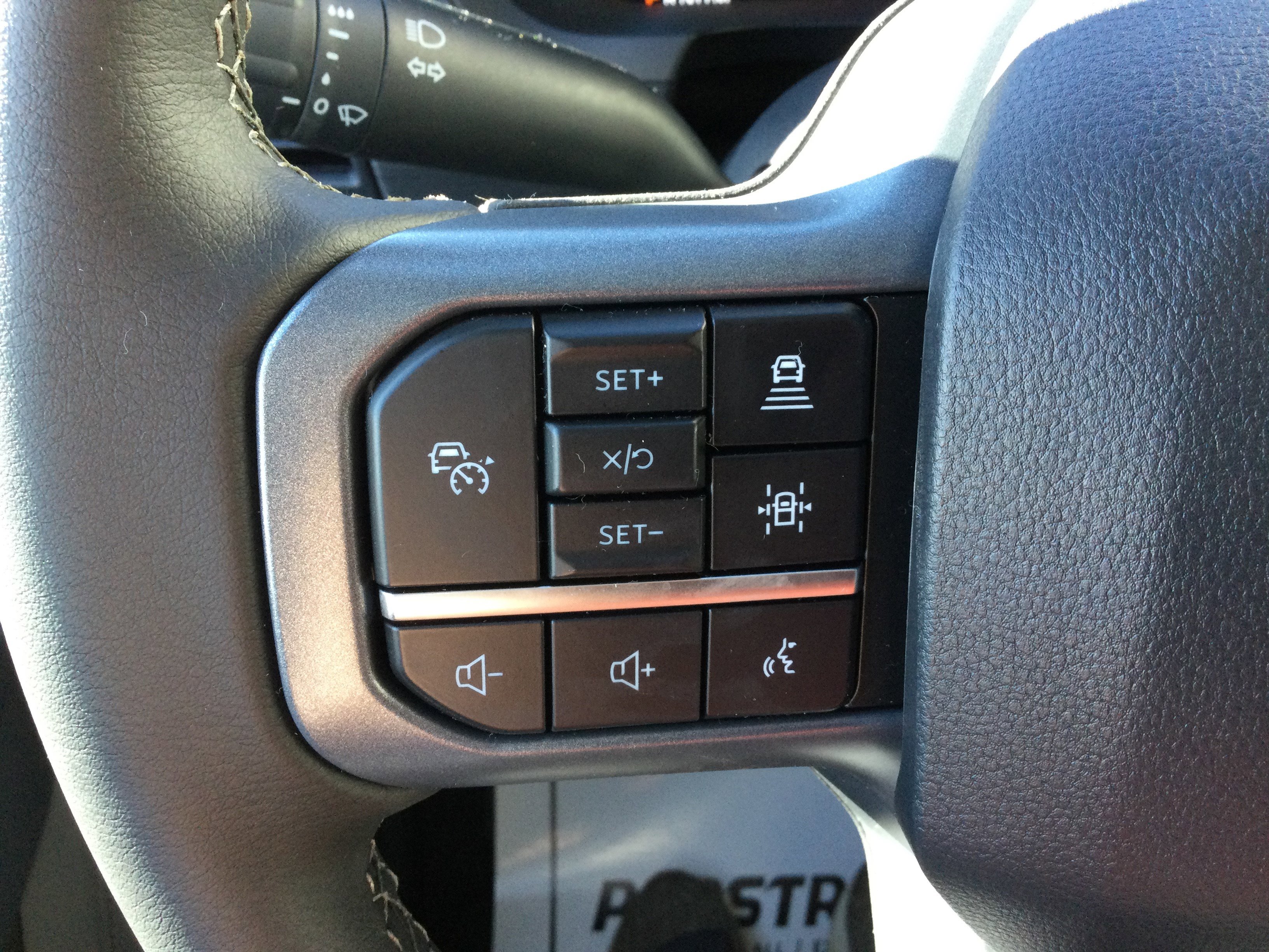 New 2025 Ford F150 XLT w/ Equipment Group 302A MID image 17