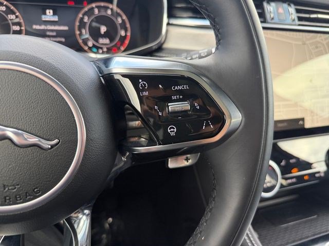 Used 2026 Jaguar F-PACE R-Dynamic S AWD/4WD image 23