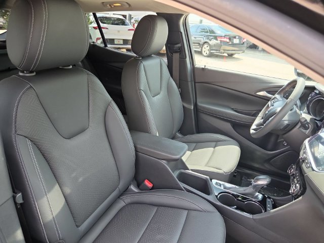 Certified 2023 Buick Encore GX Essence w/ Experience Buick Package FWD image 28