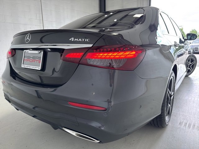 Used 2022 Mercedes-Benz E 350 4MATIC Sedan w/ AMG Line Exterior image 6