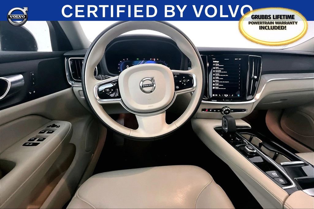 Used 2025 Volvo S60 T8 Plus image 8