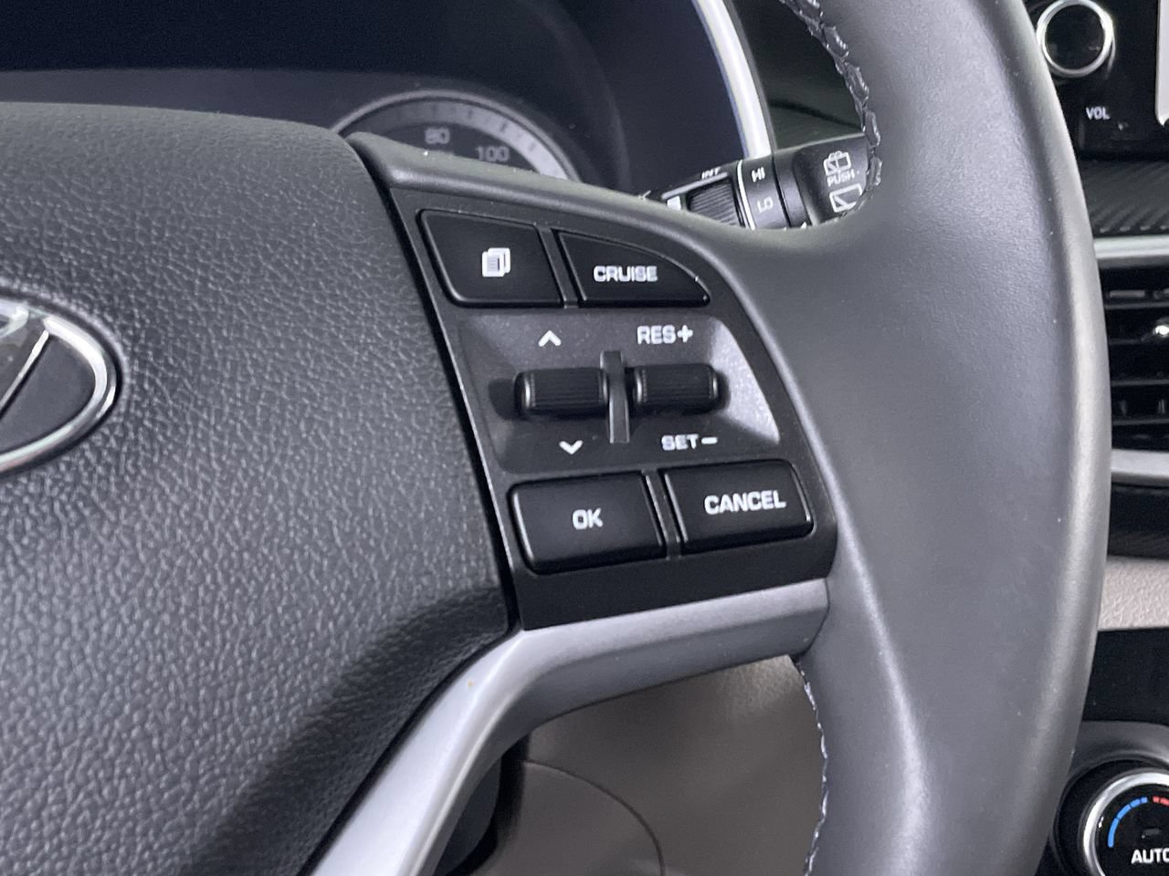 Used 2020 Hyundai Tucson Sport w/ Cargo Package AWD/4WD image 26