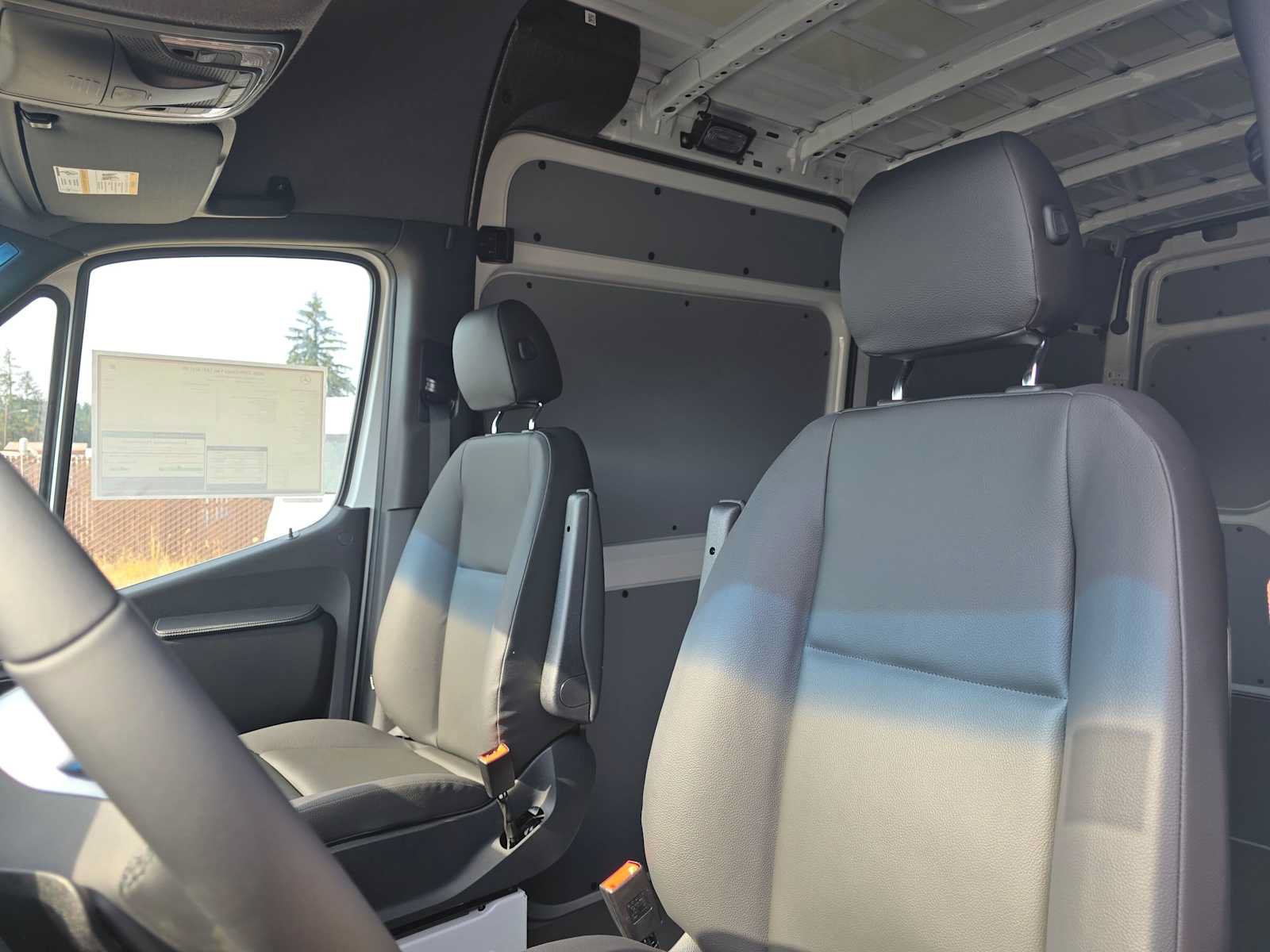 New 2026 Mercedes-Benz Sprinter 2500 image 23
