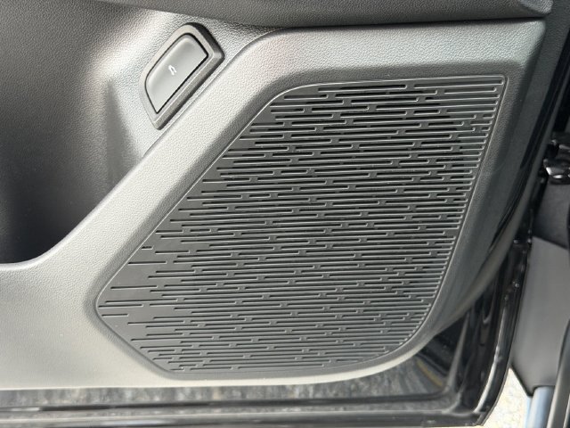 New 2027 Chevrolet Equinox RS w/ Safety and Technology Package FWD image 22