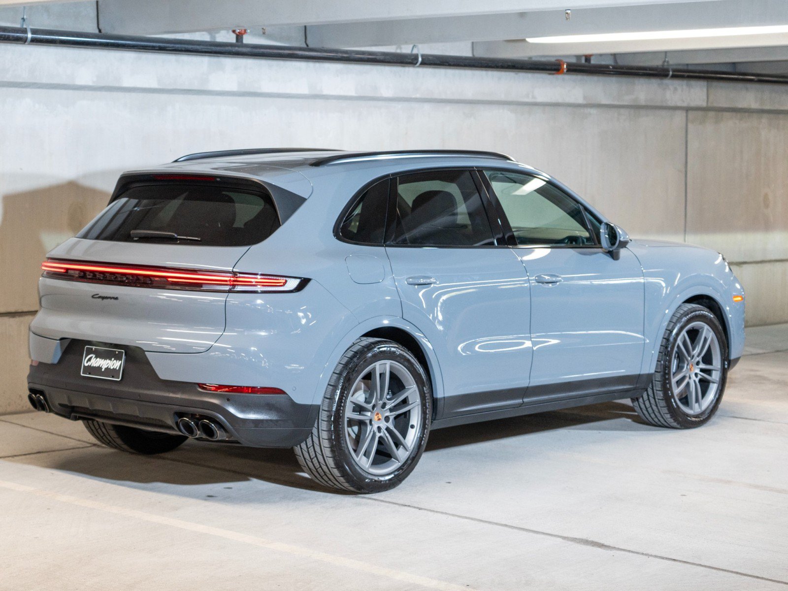 Certified 2026 Porsche Cayenne AWD/4WD image 9