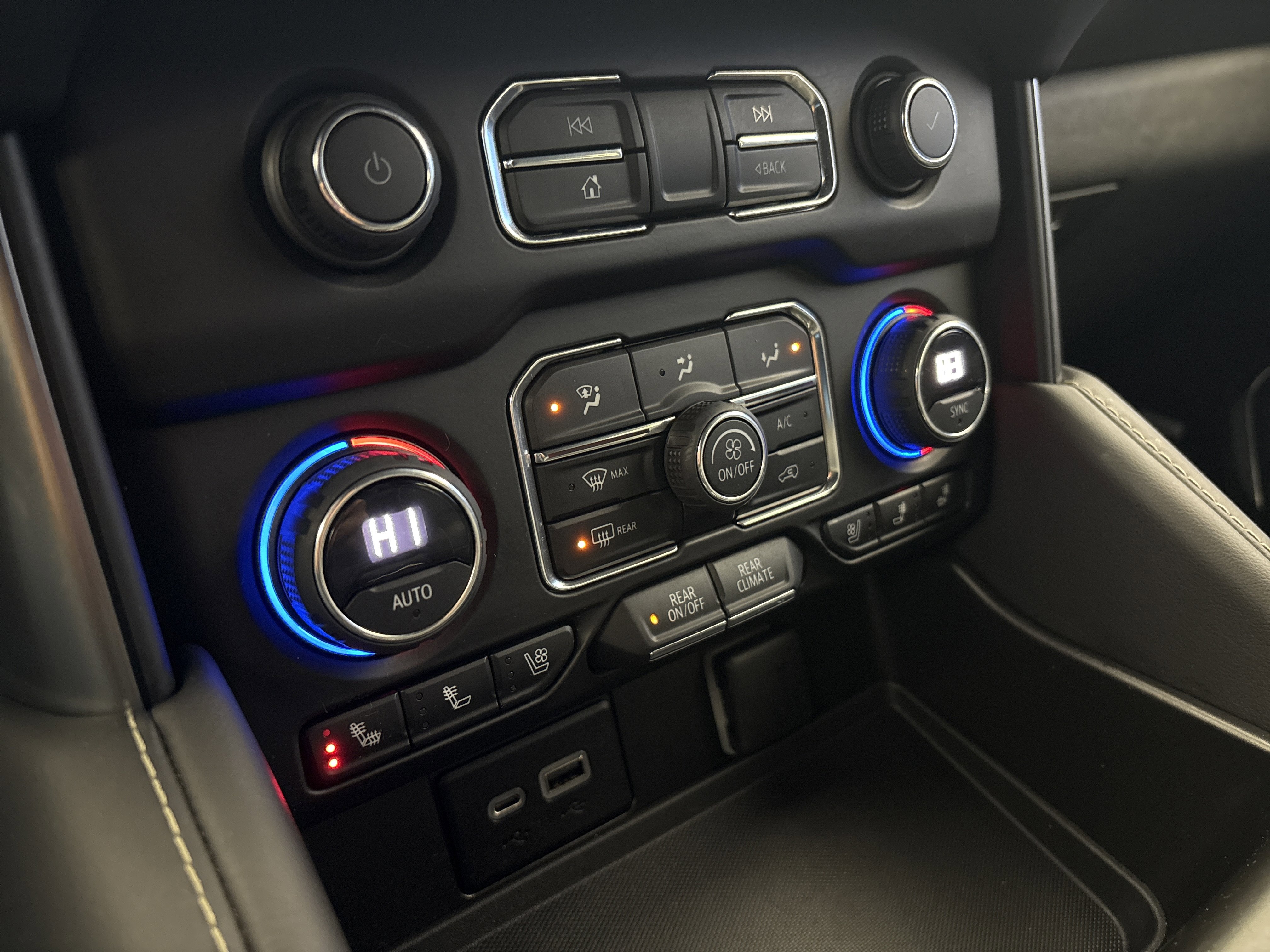 Used 2023 Chevrolet Tahoe Premier image 22