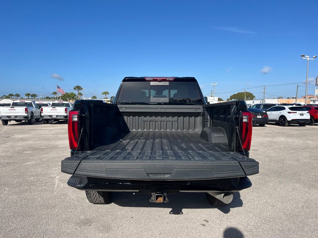 Used 2024 GMC Sierra 2500 Denali w/ Denali Reserve Package image 16